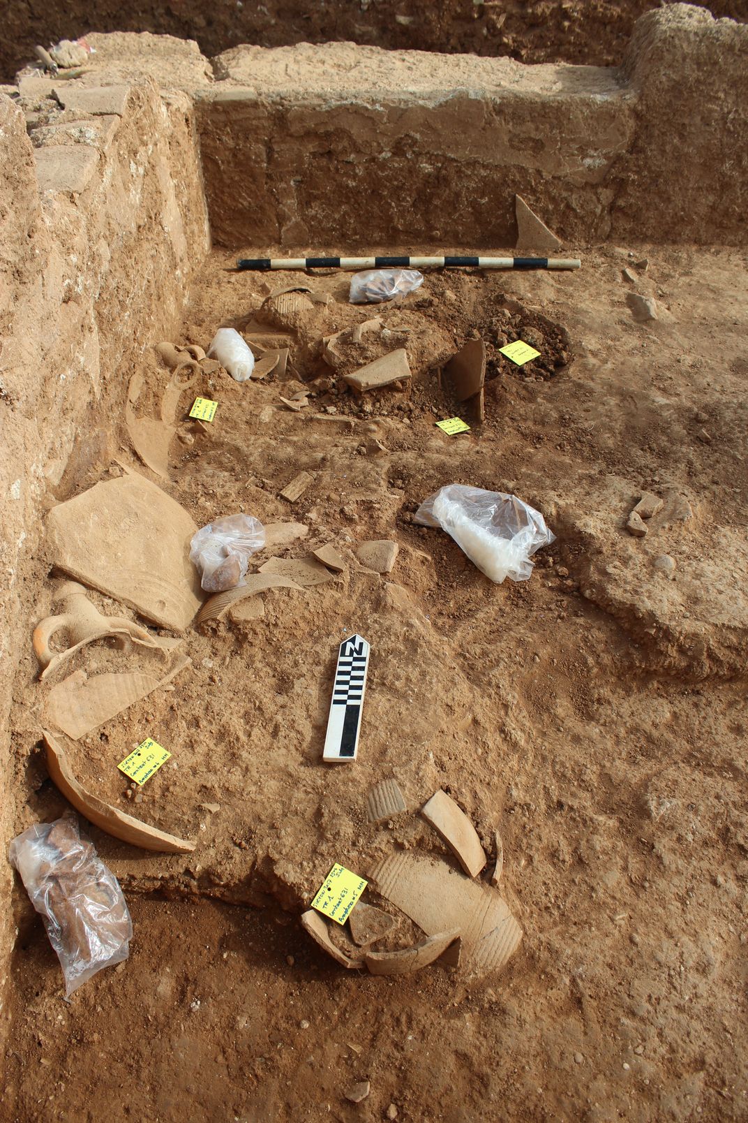 Ancient wine shop unearthed in Greece: Abandoned for 1600 years in mystery